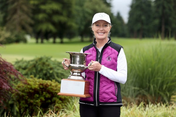 42nd-Oregon-Senior-Womens-Amateur-Champion-Lara-Tennant